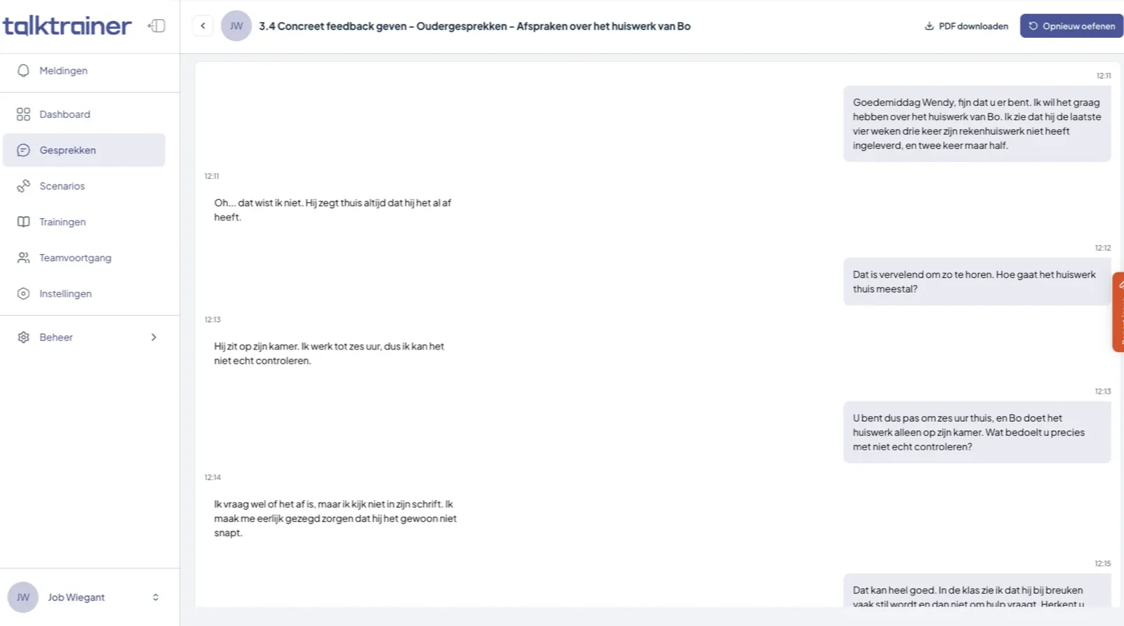 Het transcript van een oefengesprek in TalkTrainer, met het volledige verloop van het gesprek per moment terug te lezen.